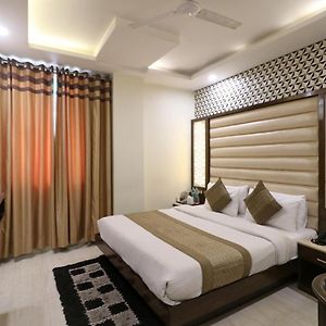 Hotel Mannat International By Mannat